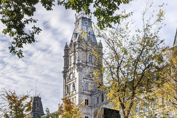 Uncover Old Quebec: Fun Walking Tour of the City with Local Guide - Terrasse Dufferin and Château Frontenac