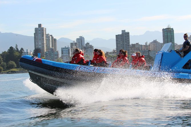 Vancouver City and Seal Colony Scenic Boat Tour - The ride itself: warm suits, spray, and a 12-person limit