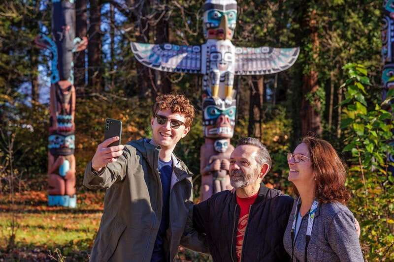 Vancouver: City Highlights Tour with Hotel Transfers - At a glance