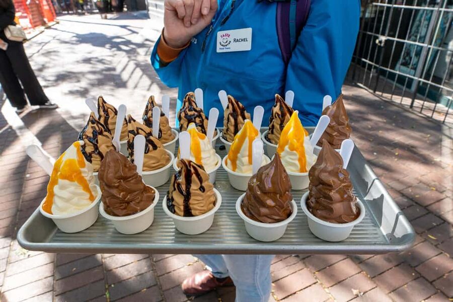 Vancouver: Gastown Historical Walking Food Tour - The walking pace and stop-to-stop rhythm