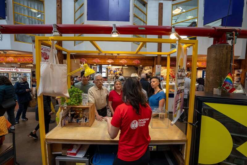 Vancouver: Granville Island Market Tour with Tastings - Meeting the makers behind the counters