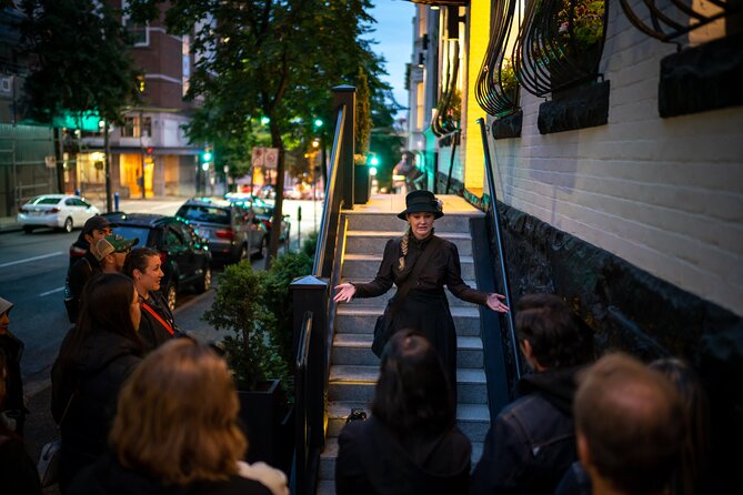 Vancouver Lost Souls of Gastown Walking Tour - Meeting at Water Street and finding the old hotel