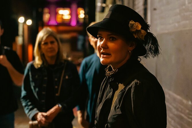 Vancouver Lost Souls of Gastown Walking Tour - Gaoler’s Mews and the theatrical finale