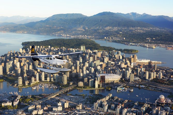 Vancouver Panorama Scenic Seaplane Tour - Horseshoe Bay and Bowen Island