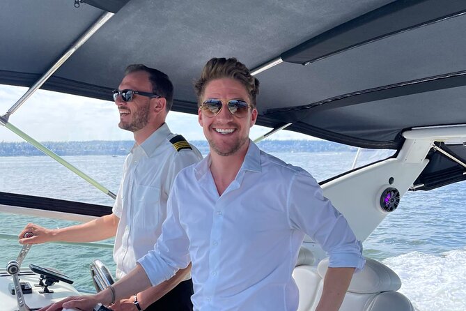 Vancouver Sightseeing Boat Cruise with Live Tour Guide - Weather, delays, and the small risks to consider