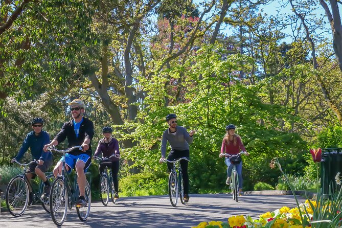 Victoria City Highlights Pedal or E-Bike Tour - Hoods & Legends - Why this bike tour works as a first look at Victoria