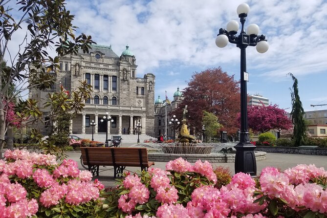 Victoria City Highlights Pedal or E-Bike Tour - Hoods & Legends - Craigdarroch Castle and Victoria’s upper-class past