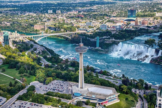 Walking Tour + Boat Ride + Skylon Tower Observation Deck (Canada) - Key points to know before booking