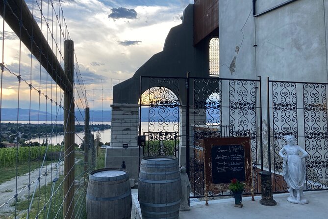 West Kelowna Full Day Wine Tour - Comfort, age rules, and weather