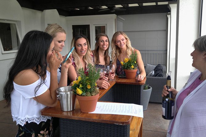 West Kelowna Gallery Of Grapes Wine Tour - Five wineries in one West Kelowna afternoon