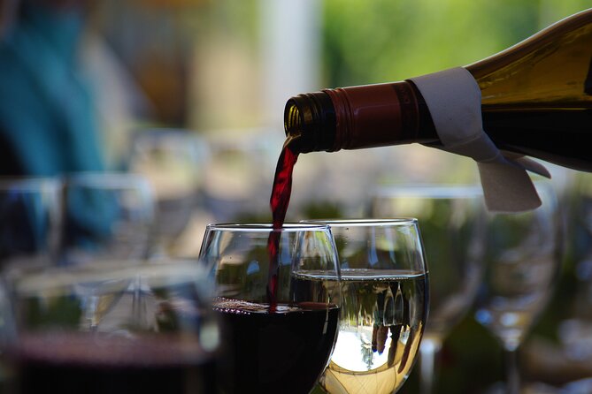 West Kelowna Wine Trail - Visit 5 wineries - FAQ