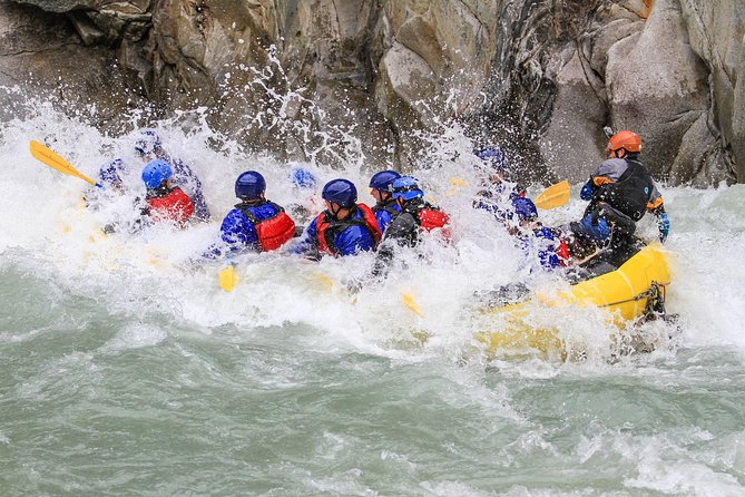 Wet and Wild Elaho Exhilarator Rafting - Devil’s Elbow, calm water, and the Squamish Valley