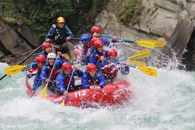 Whitewater Rafting on Jasper's Fraser River - Getting wet without getting caught unprepared