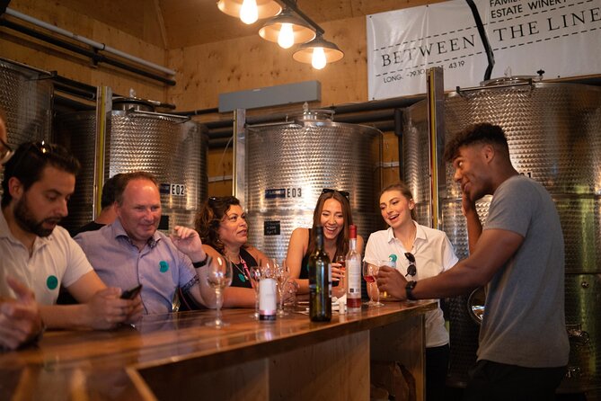 Wine Tour with Lunch in Niagara-on-the-Lake - Pickup from Niagara Falls and Niagara-on-the-Lake